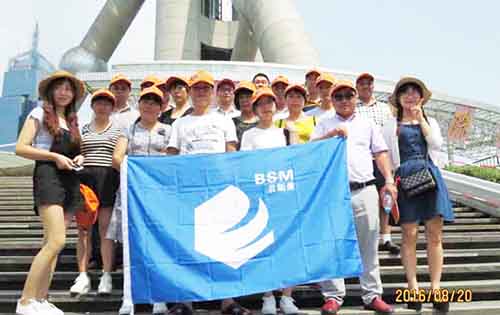 公司組織員工到上海南京旅游